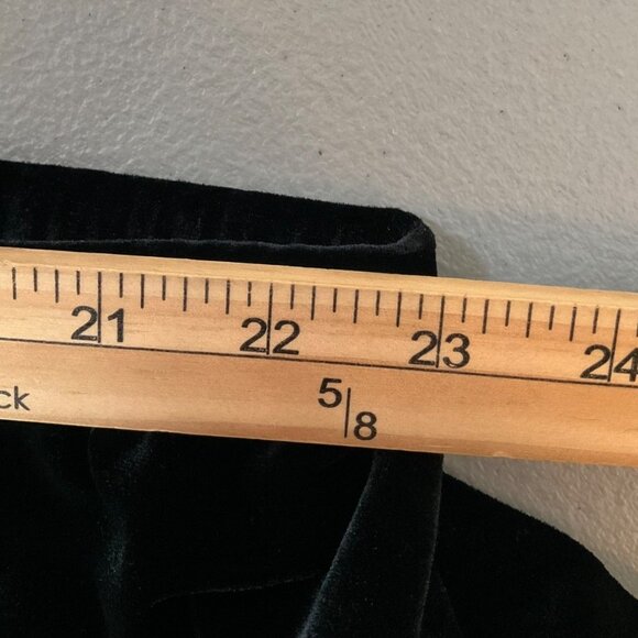 VTG Chicos Sz Large Black Velvet Pull-On Pants Short Wide Leg - Picture 6 of 13